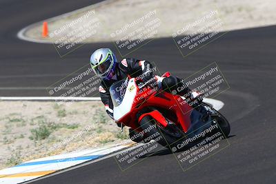 media/Jun-08-2025-TrackDaz (Sun) [[dc1ba13c79]]/C Group/1040pm (Turn 3)/